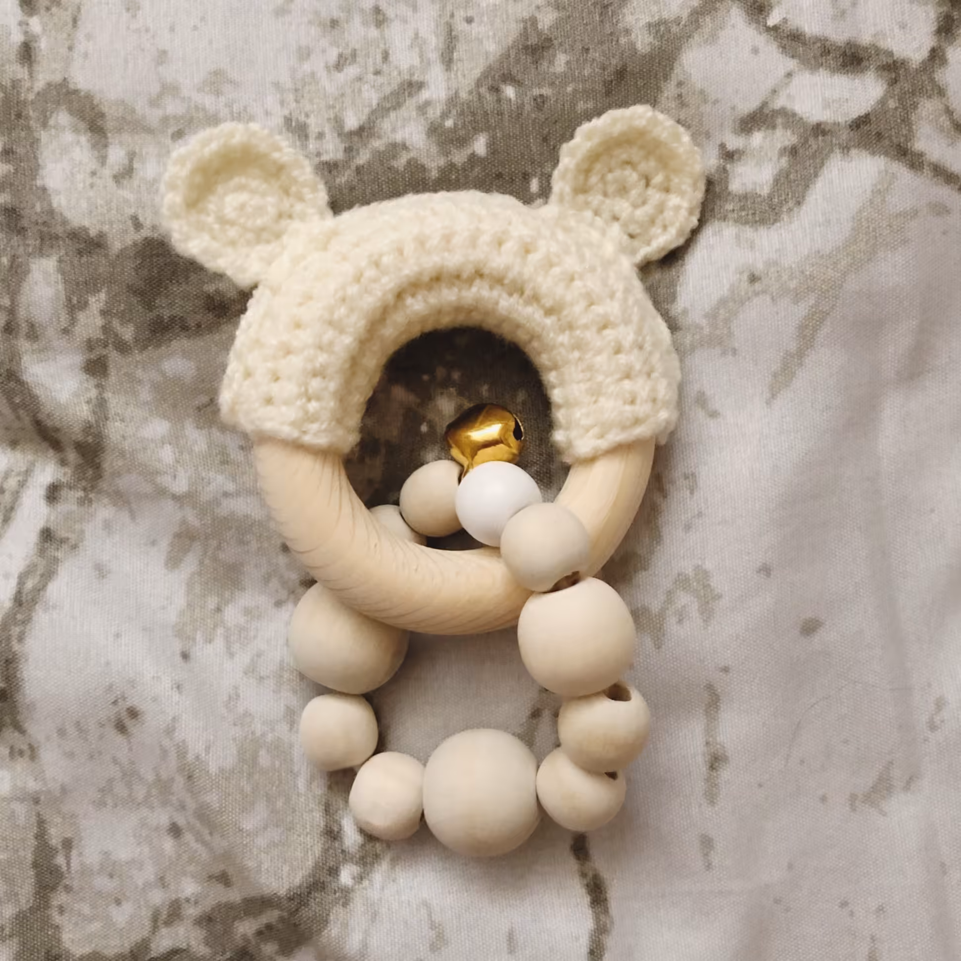 جغجغه چوبی و بافت زنگوله دار طرح خرسی