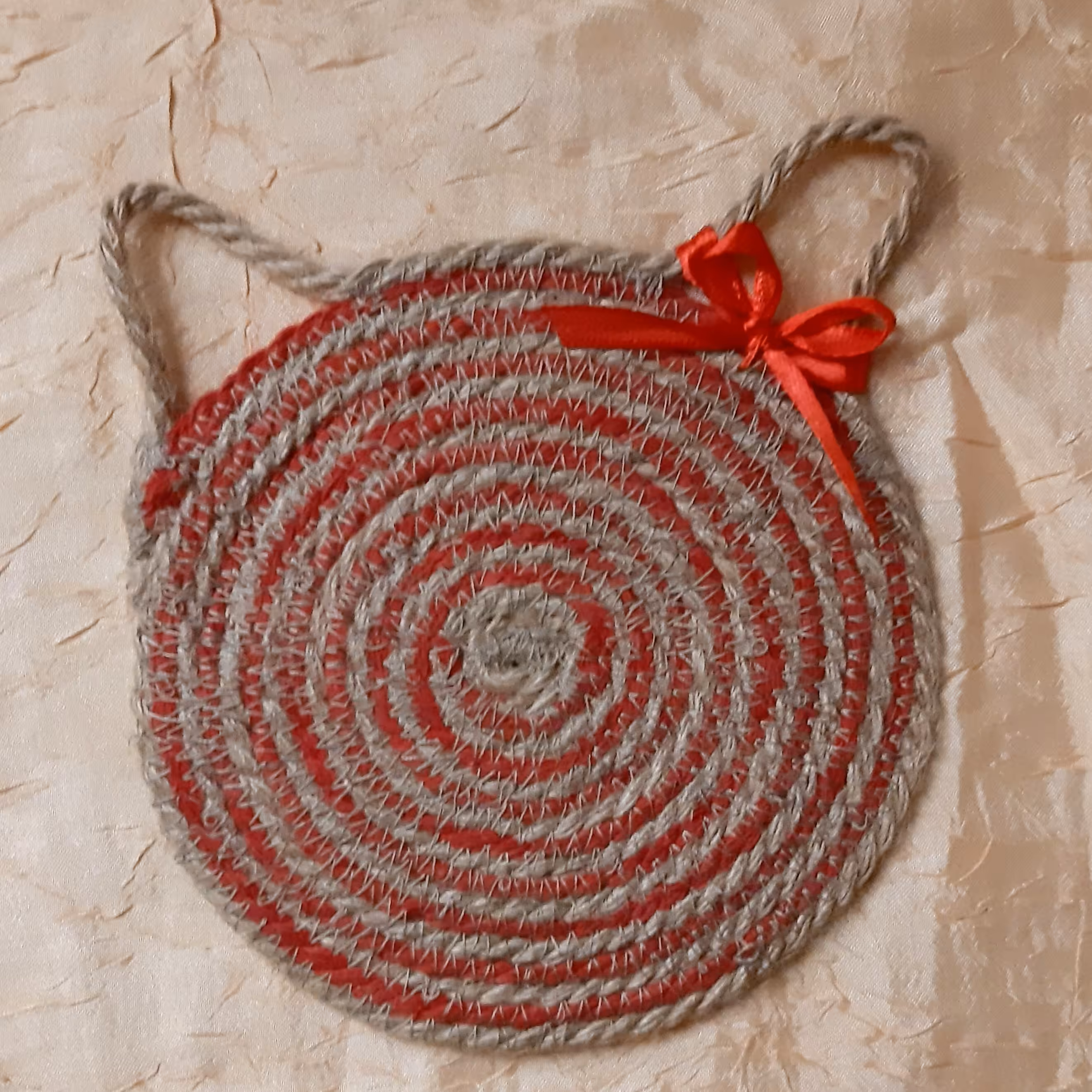 زیر لیوانی کنفی در چند طرح 