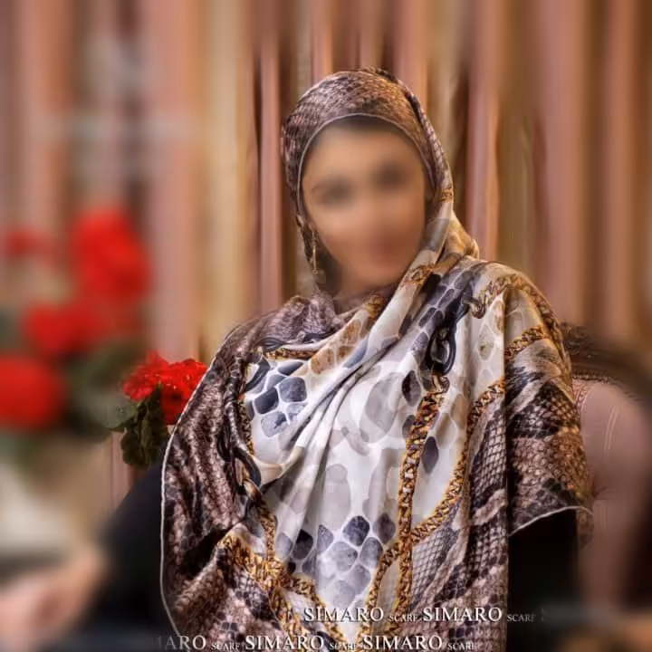 روسری حریر کرپ دستدوز کد840