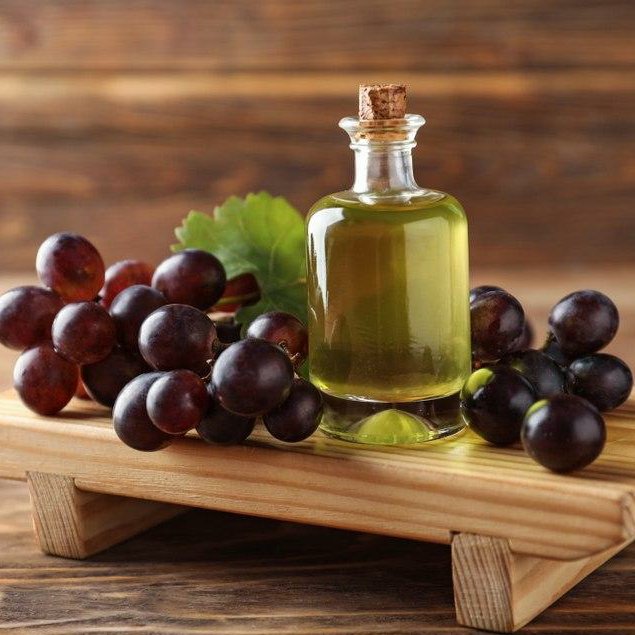 روغن هسته انگور خالص 60 سی سی