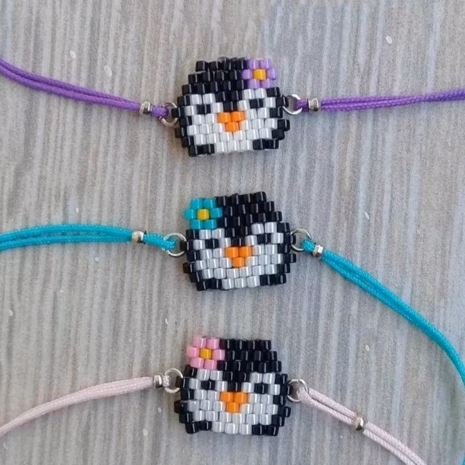 دستبند پنگوئن میوکی با رنگبندی متفاوت