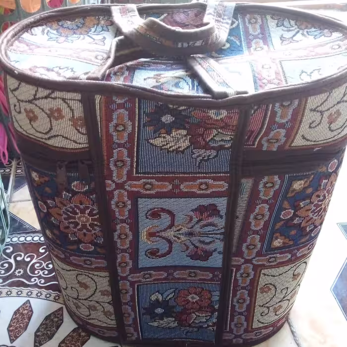 جافلاکسی  سایزبزرگ ارتفاع 37 طول  32 عرض  20 سایز  بزرگ