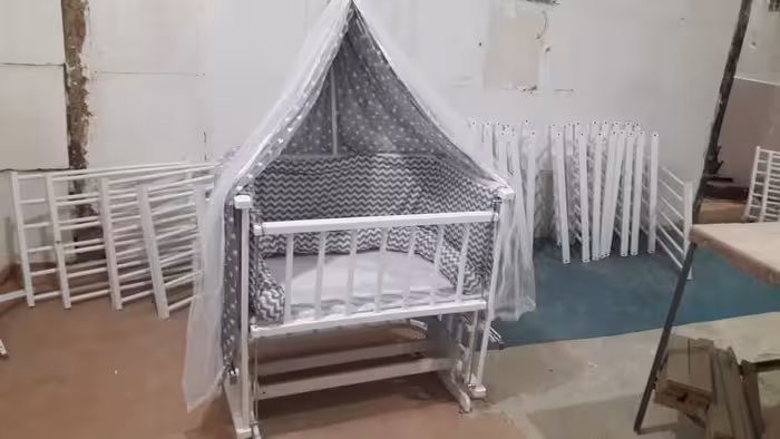 گهواره چوبی کنار مادر u شکل ابعداد 90*60 دیوانکو Divanco