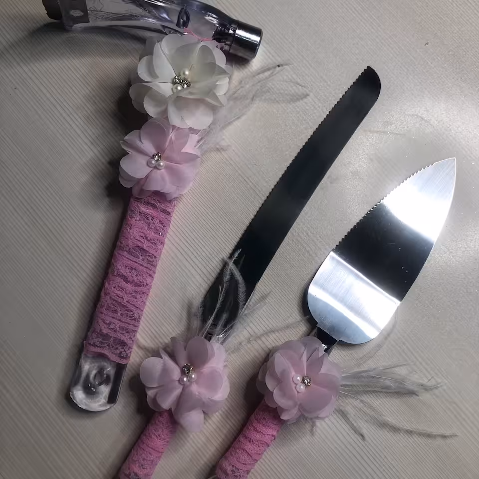 ست کارد و کاردک کیک بری و قند شکن دسته تور