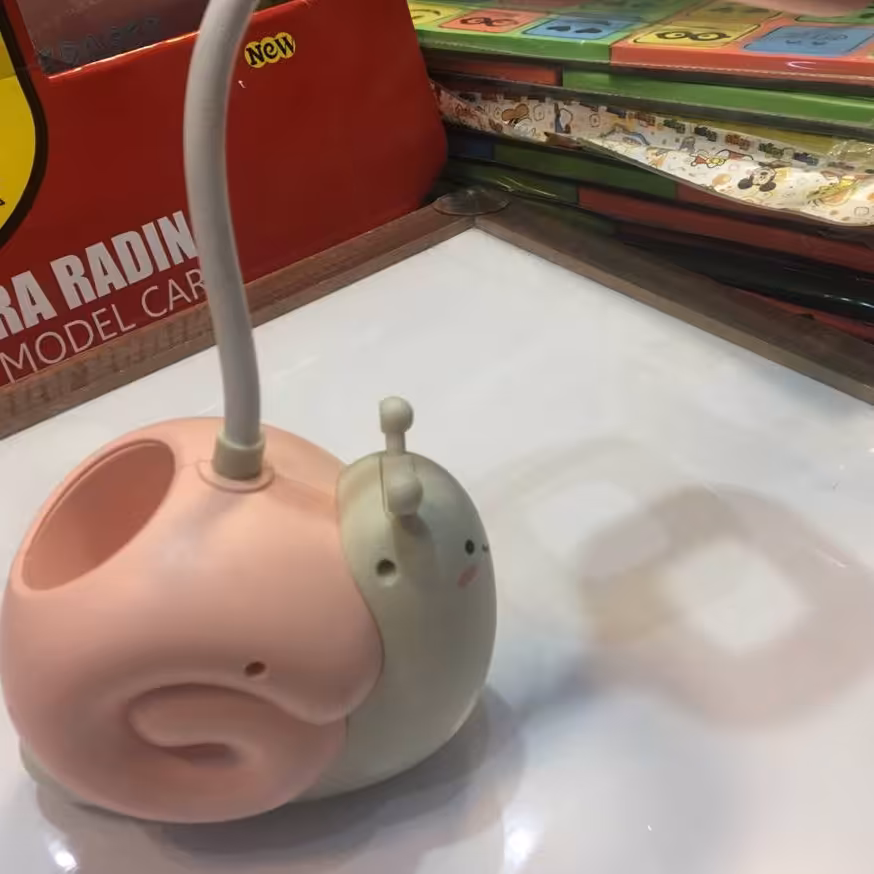 چراغ مطالعه حلزونی