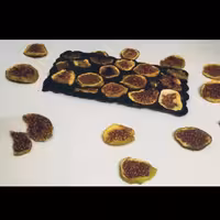 شکلات با مغز  انجیر