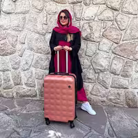 چمدان سایز متوسط 24 اینچ رزگلد اوماسو با کاور 