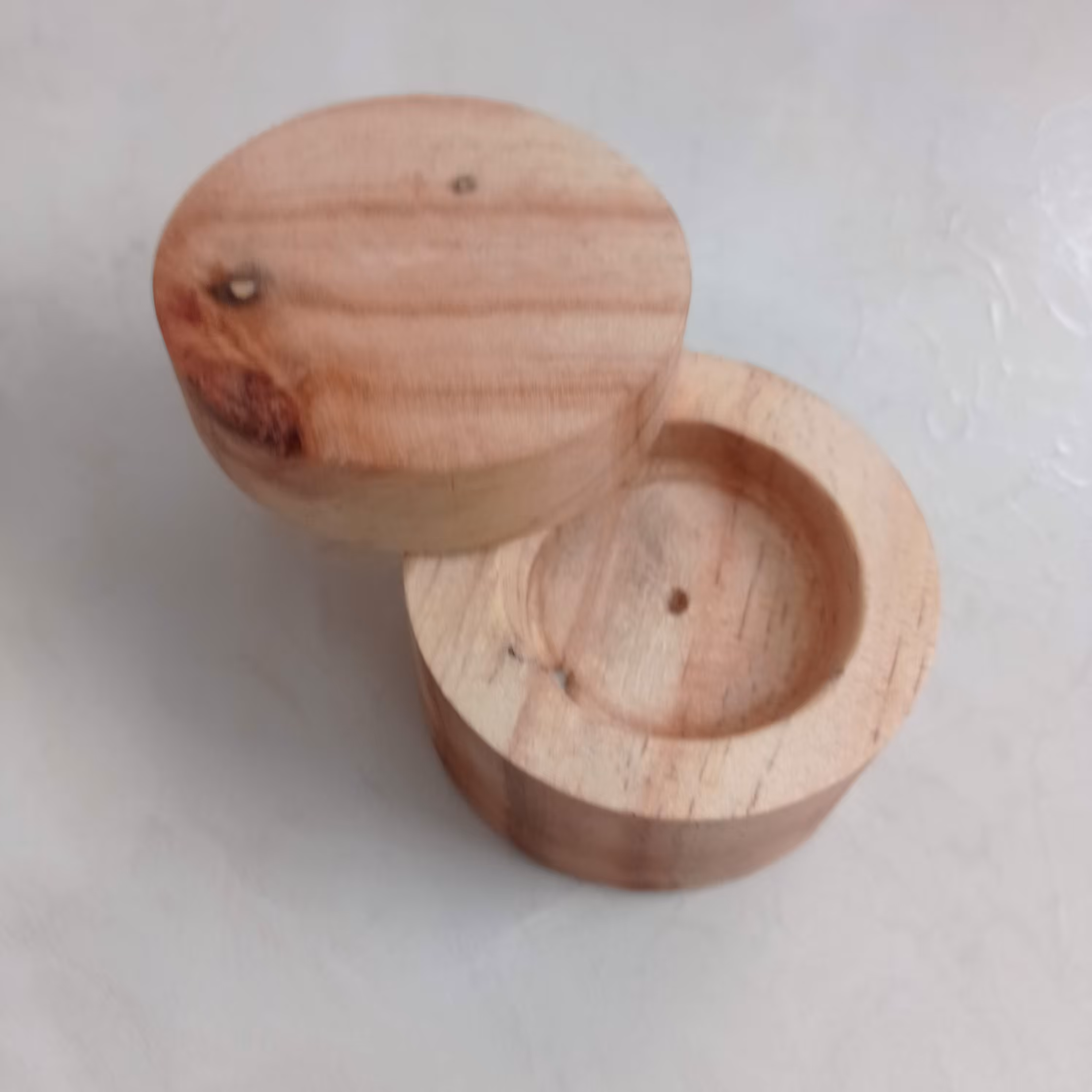 جای حلقه عروسی چوبی 