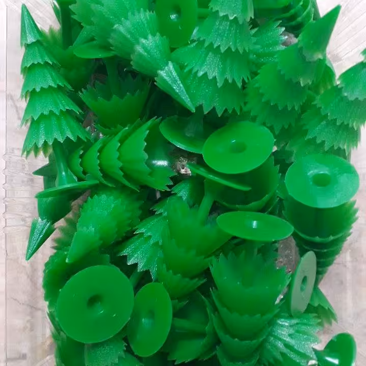 درخت کاج سبز پک 10تایی