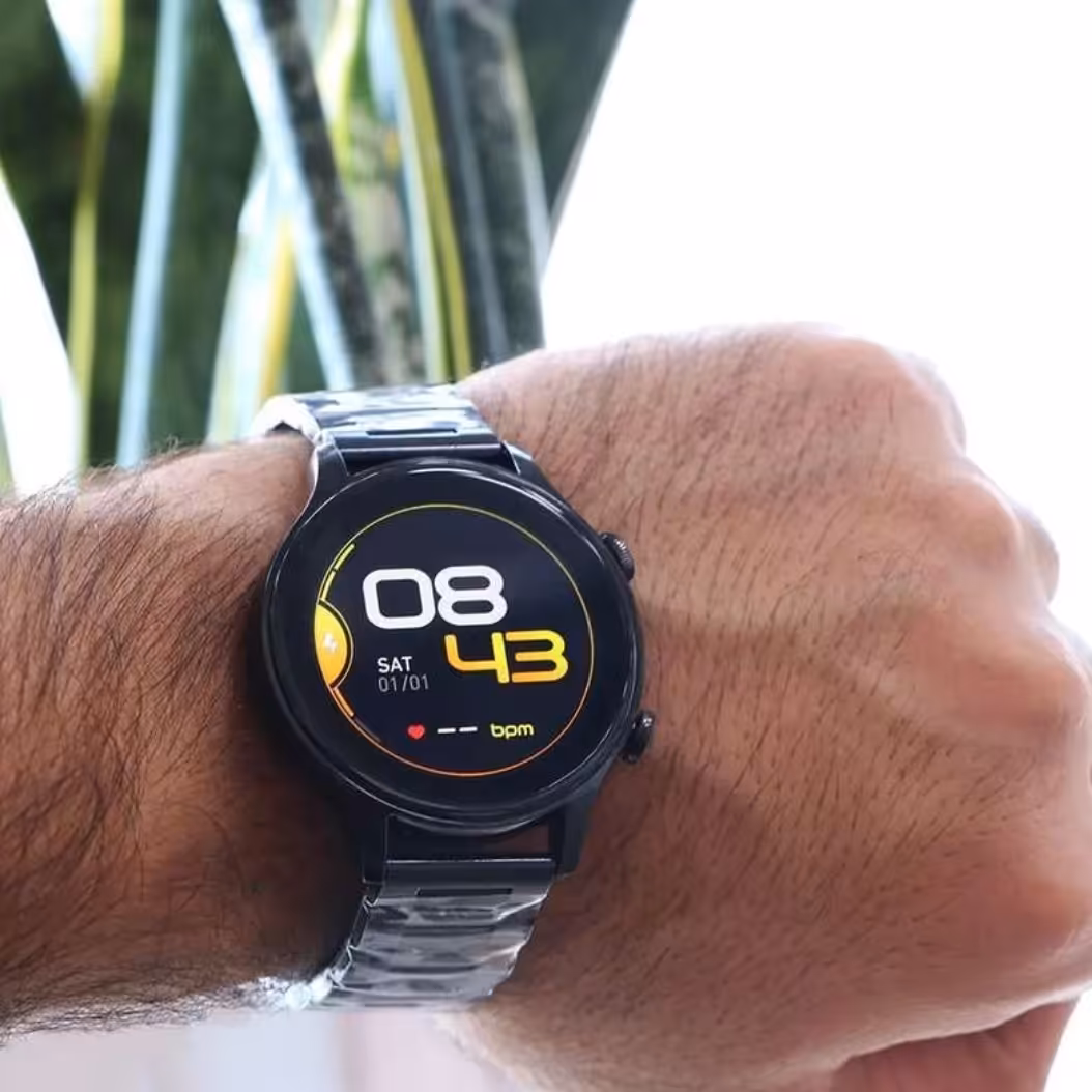 ساعت هوشمند G-tab مدل GT6 Deluxe  نقره ای