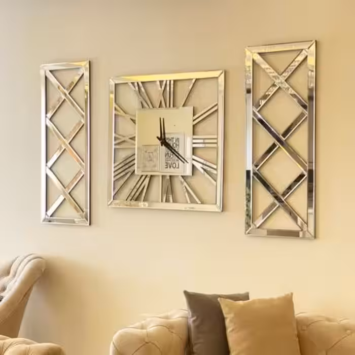 ساعت دکوراتیو مولتی استایل کتیبه دار، در دو رنگ طلایی و نقره ای، سایز  ساعت 50 سانت