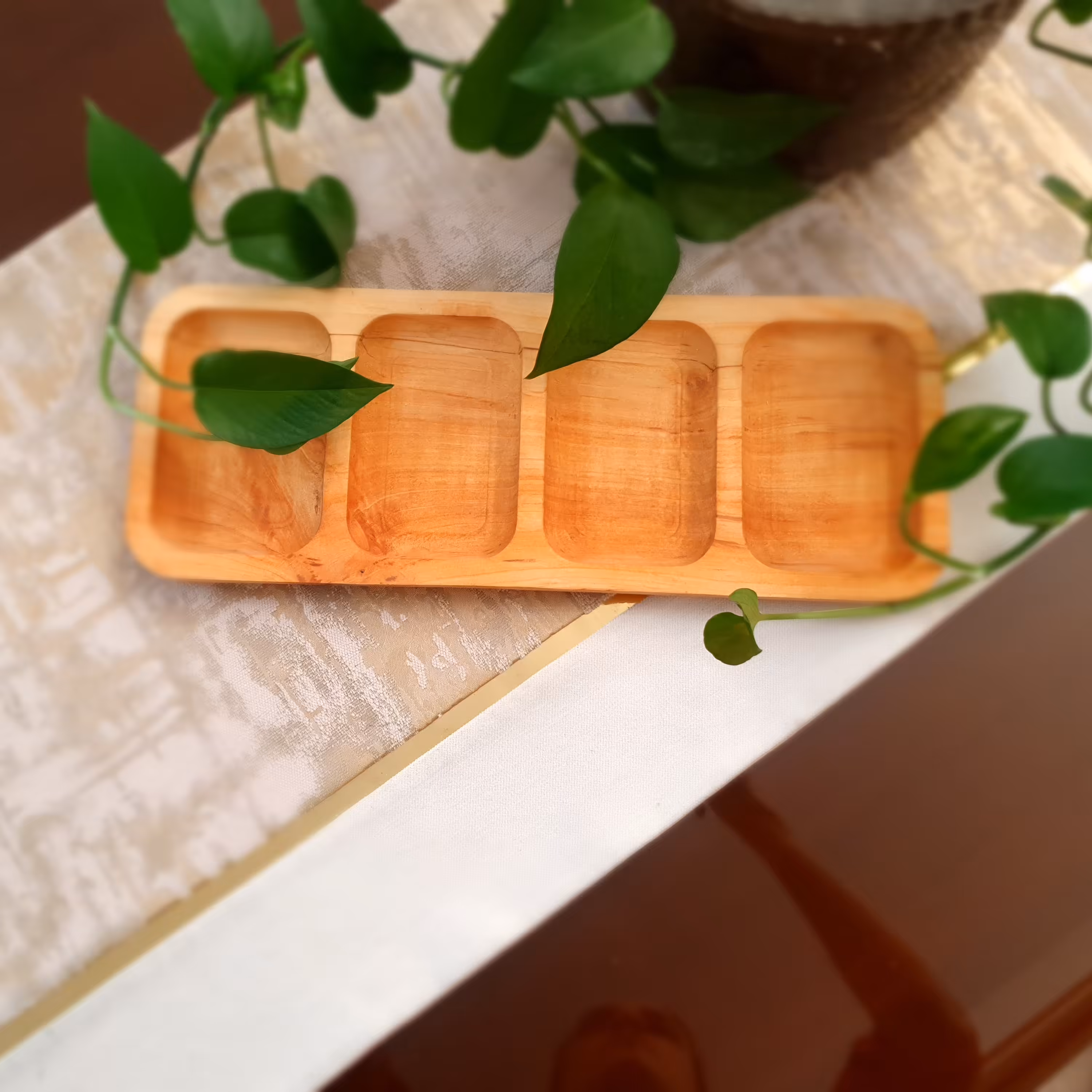 اردو خوری مستطیل چهارخانه