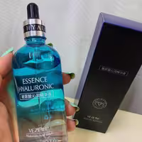 سرم هیالورونیک اسید وزه 
Veze Hyaluronic Acid Serum