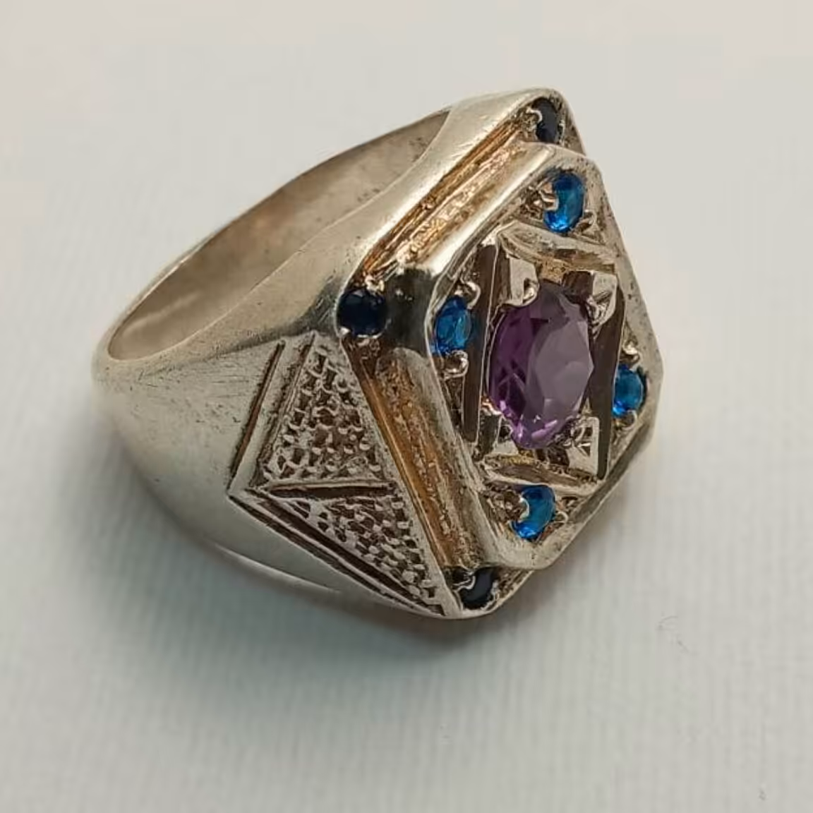 انگشتر نقره چند نگین خاص و فاخر عیار 925 وزن 19 گرم سایز 63