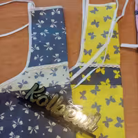 پیشبند آشپزخانه، پیشبند، رنگ بندی متنوع پشت تماما سفره