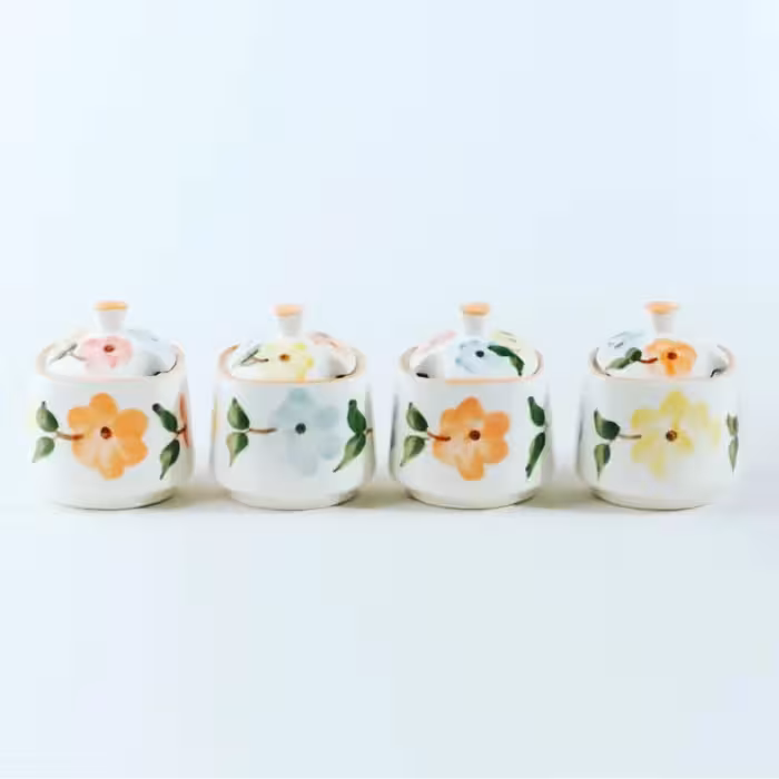 ست جای ادویه چهار پارچه طرح بهار گل ها.

قابلیت شست و شو با ماشین ظرفشویی. مناسب نگهداری ادویه و تنقلات.