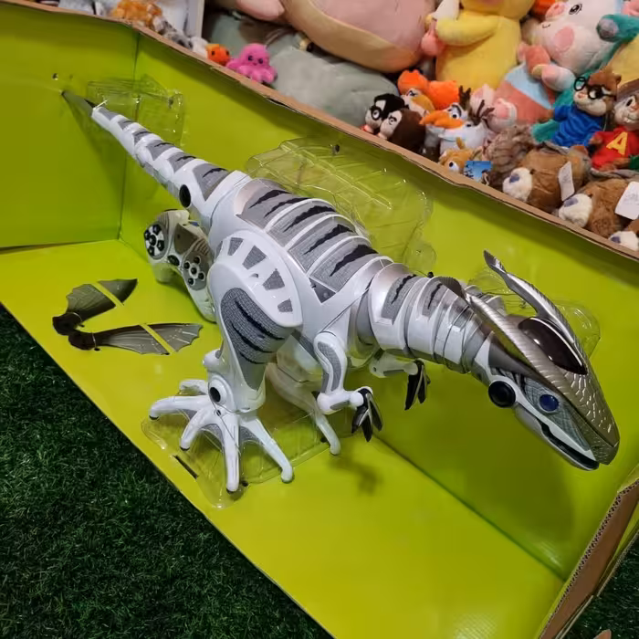 اسباب بازی ماکت دایناسور کنترلی سنسور دار مدل TT320

قیمت:2/49/000 تومان

رنگ بندی مطابق عکس


،وارداتی