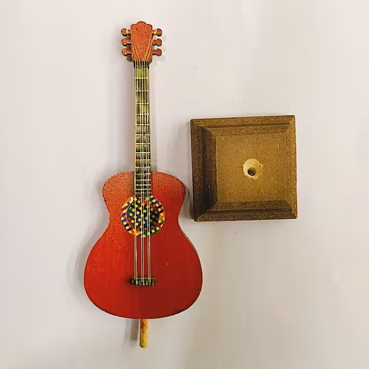گیتار اکوستیک مینیاتوری