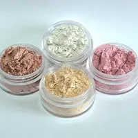 هایلایتر گیاهی پودری 1 عدد (رنگ را هنگام ثبت انتخاب کنید) ظرف ساده برند گیاهی مبین