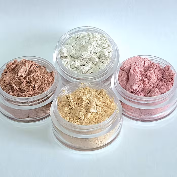 هایلایتر گیاهی پودری 1 عدد (رنگ را هنگام ثبت انتخاب کنید) ظرف ساده برند گیاهی مبین