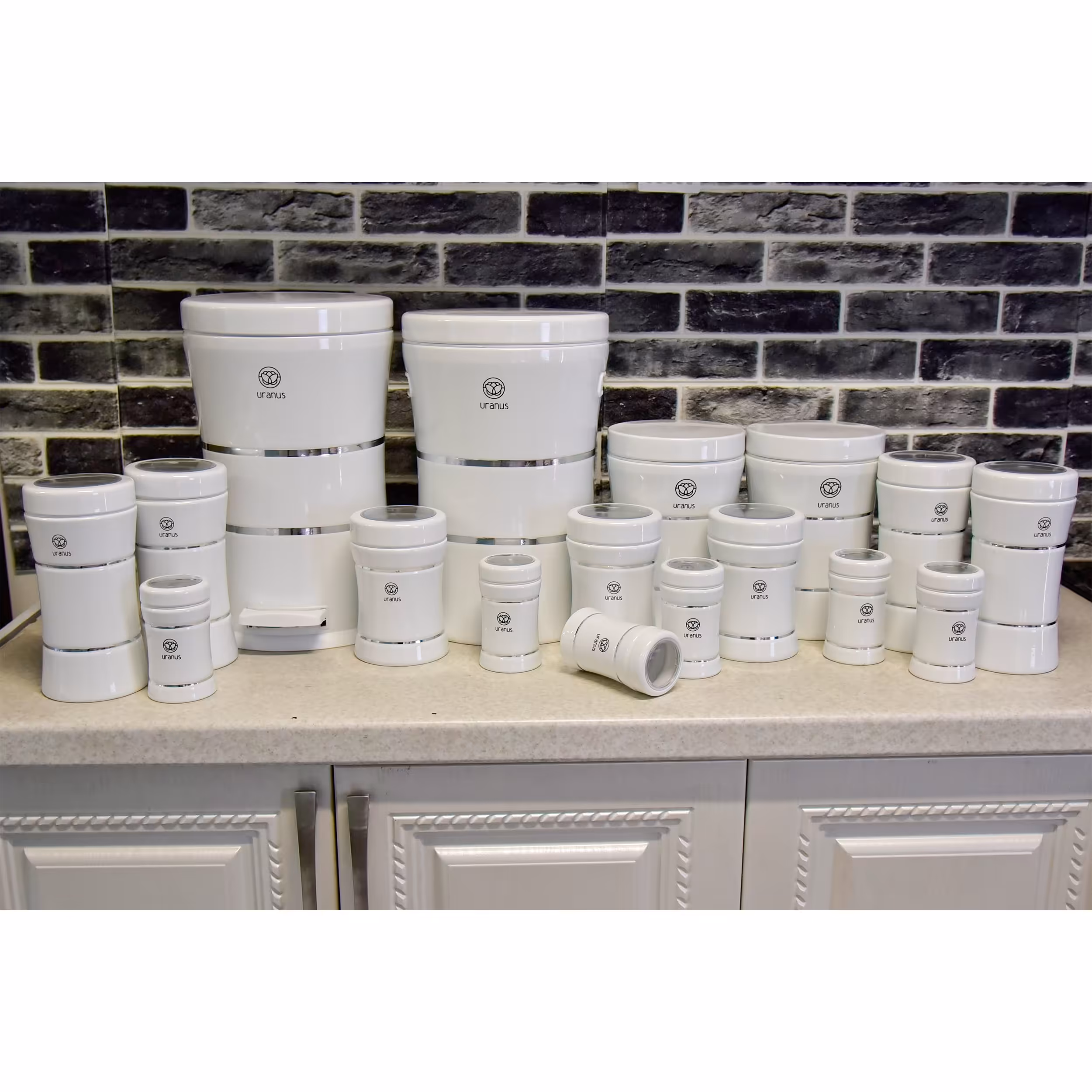 سرویس اشپزخانه سفید اورانوس17پارچه