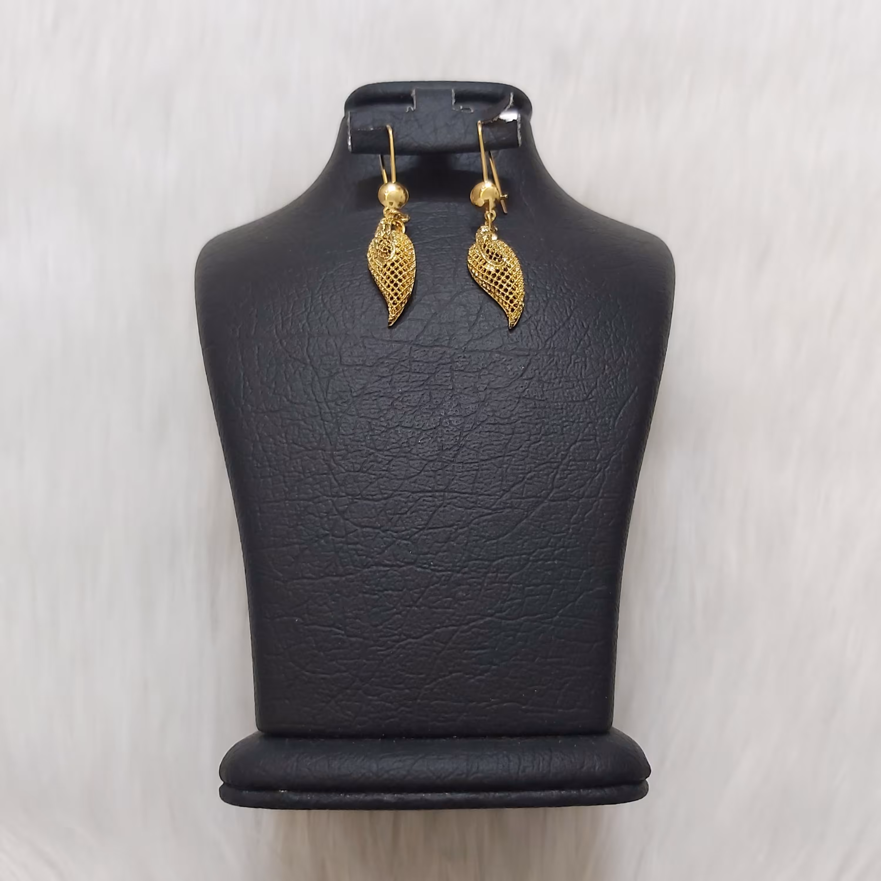 گوشواره زنانه مدل برنجی طرح برگ کد 111