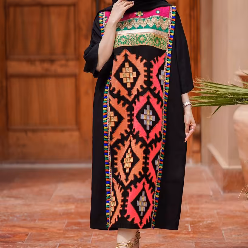 مانتو به استایل خاص و ویژه با خرجکار چهل تیکه هندی