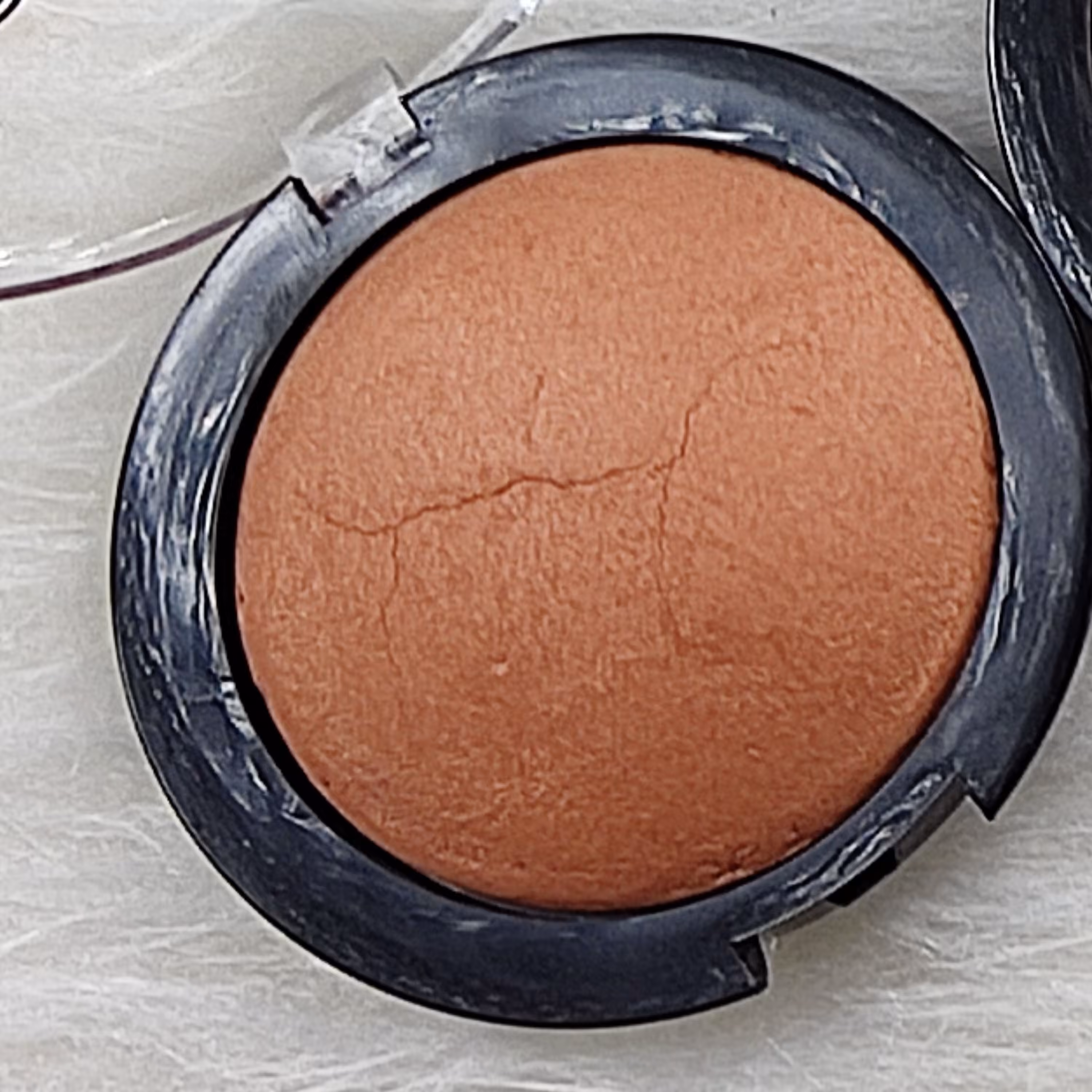 رژگونه شماره 201  تراکوتا پلادیس 