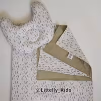 روانداز  دورپیچ  چهار فصل دو رو،  و بالش فرمدهی طرح بهار