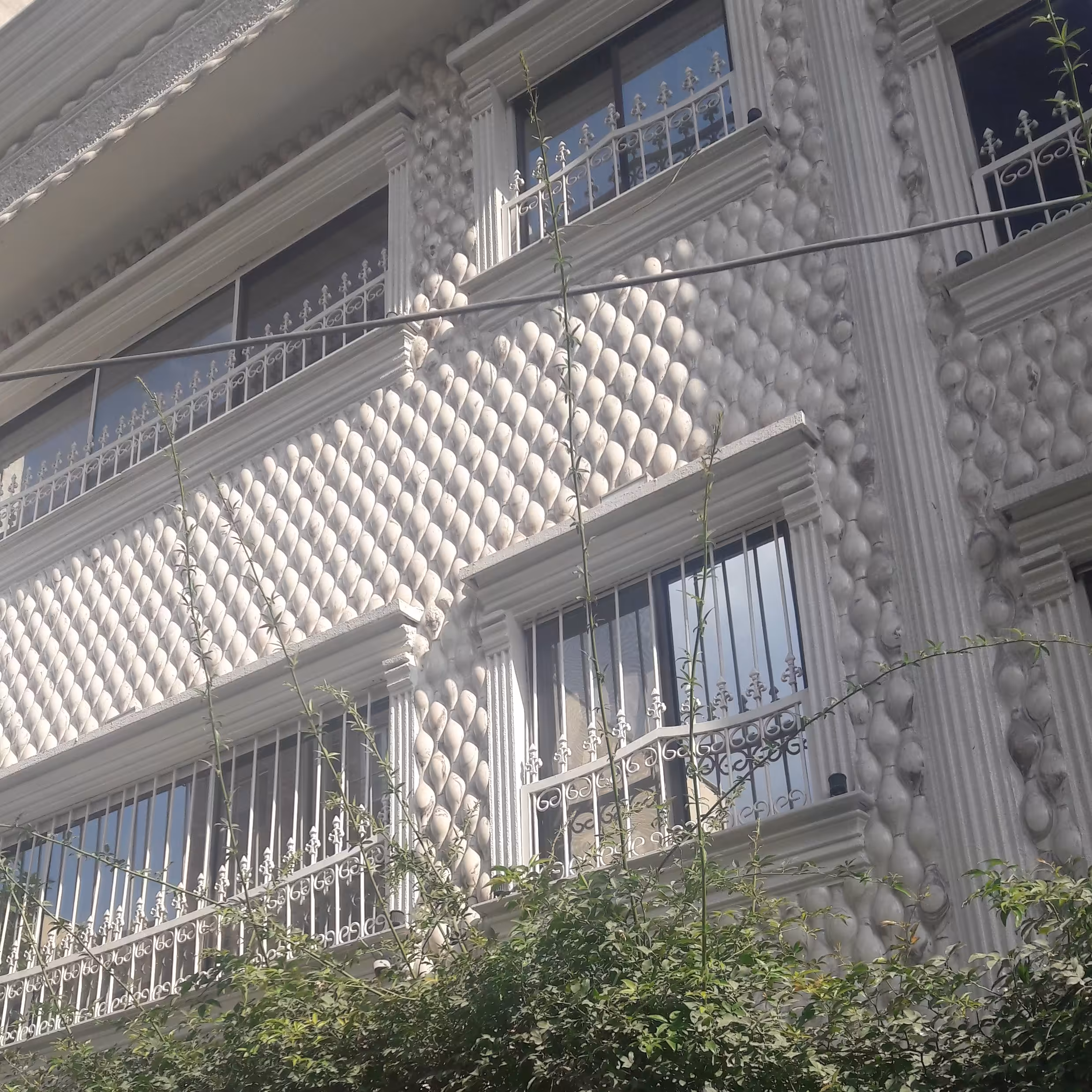 آموزش سنگ مصنوعی نما خارج