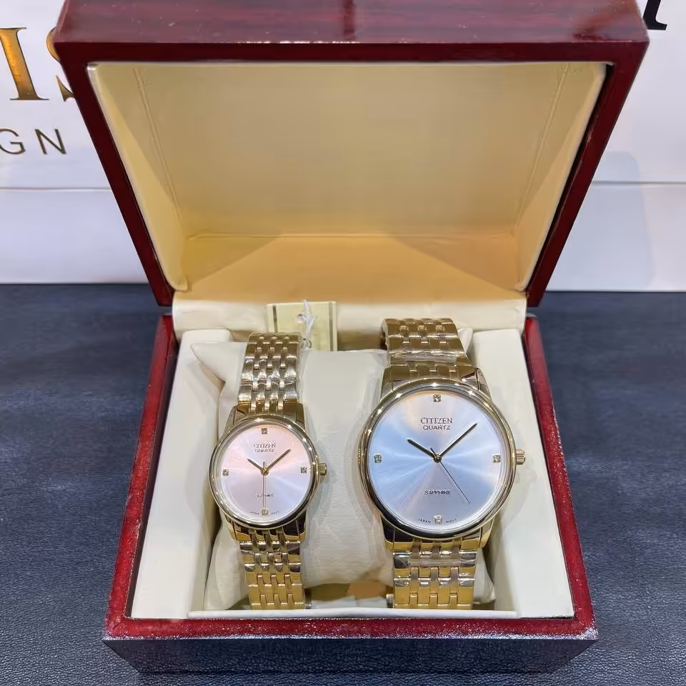 ساعت ست کلاسیک  برند سیتیزن CITIZEN موتور ژاپن رنگ خاص  نباتی  ضد آب AAA QUALITY