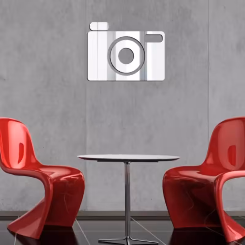 آینه دکوراتیو مولتی استایل،طرح دوربین،جنس مولتی استایل،دردو رنگ طلایی و نقره ای،ابعاد 30در 40 سانت