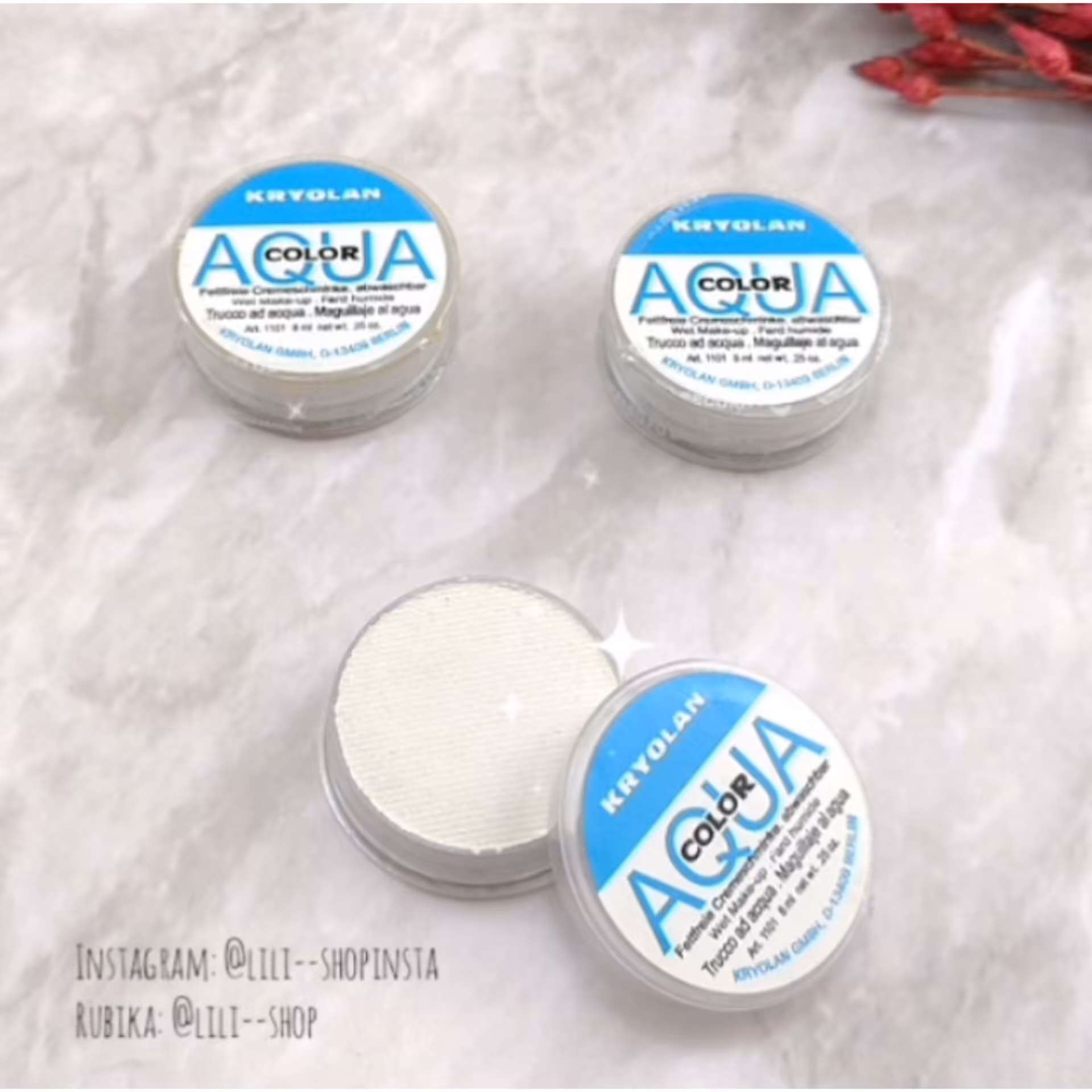 اکوا چشم و ابرو