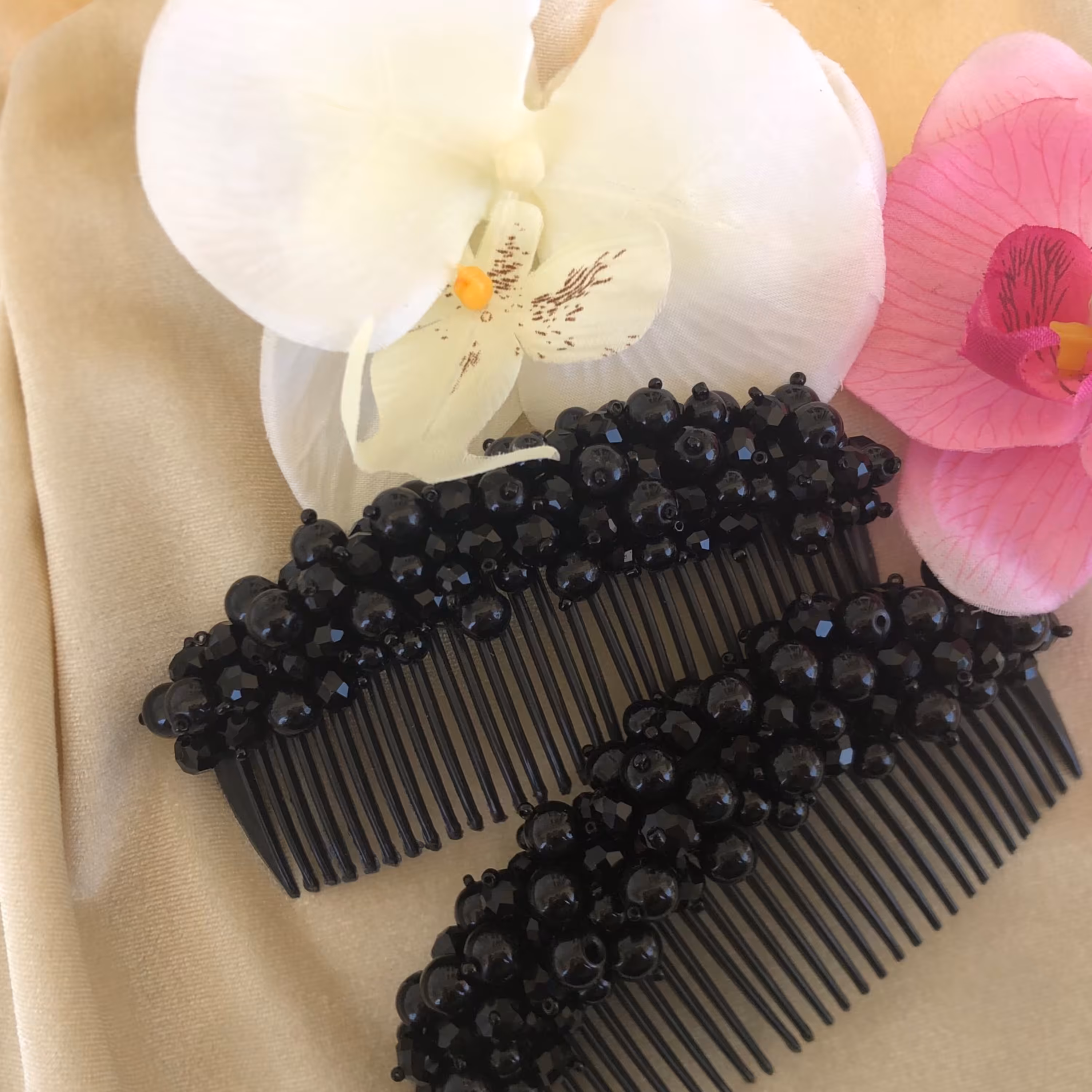 شانه جواهردوزی