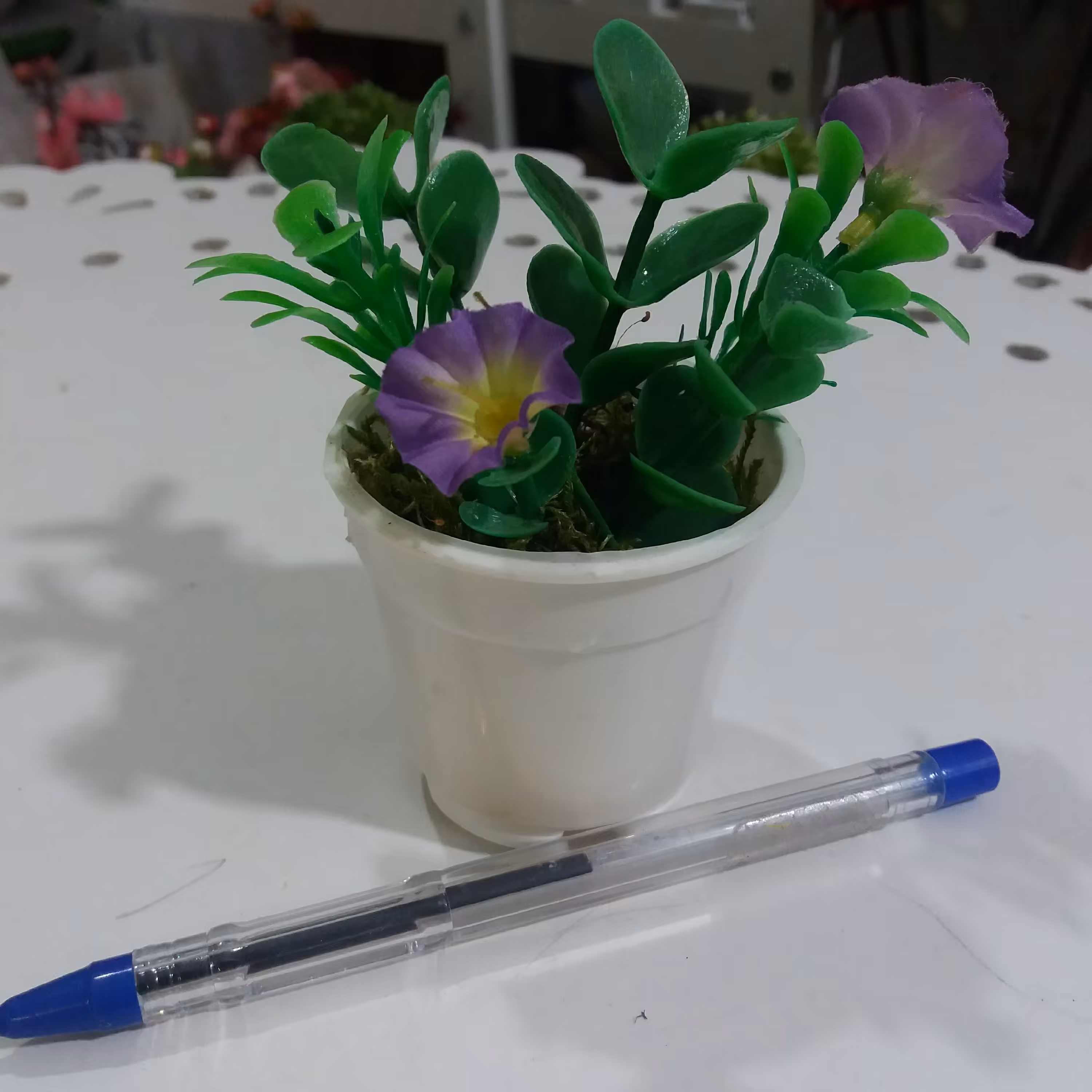 گلدان گل مصنوعی......