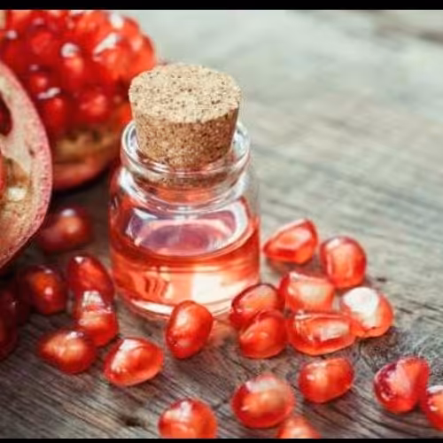 روغن هسته انار لیتری محصولات طبیعی زیتون