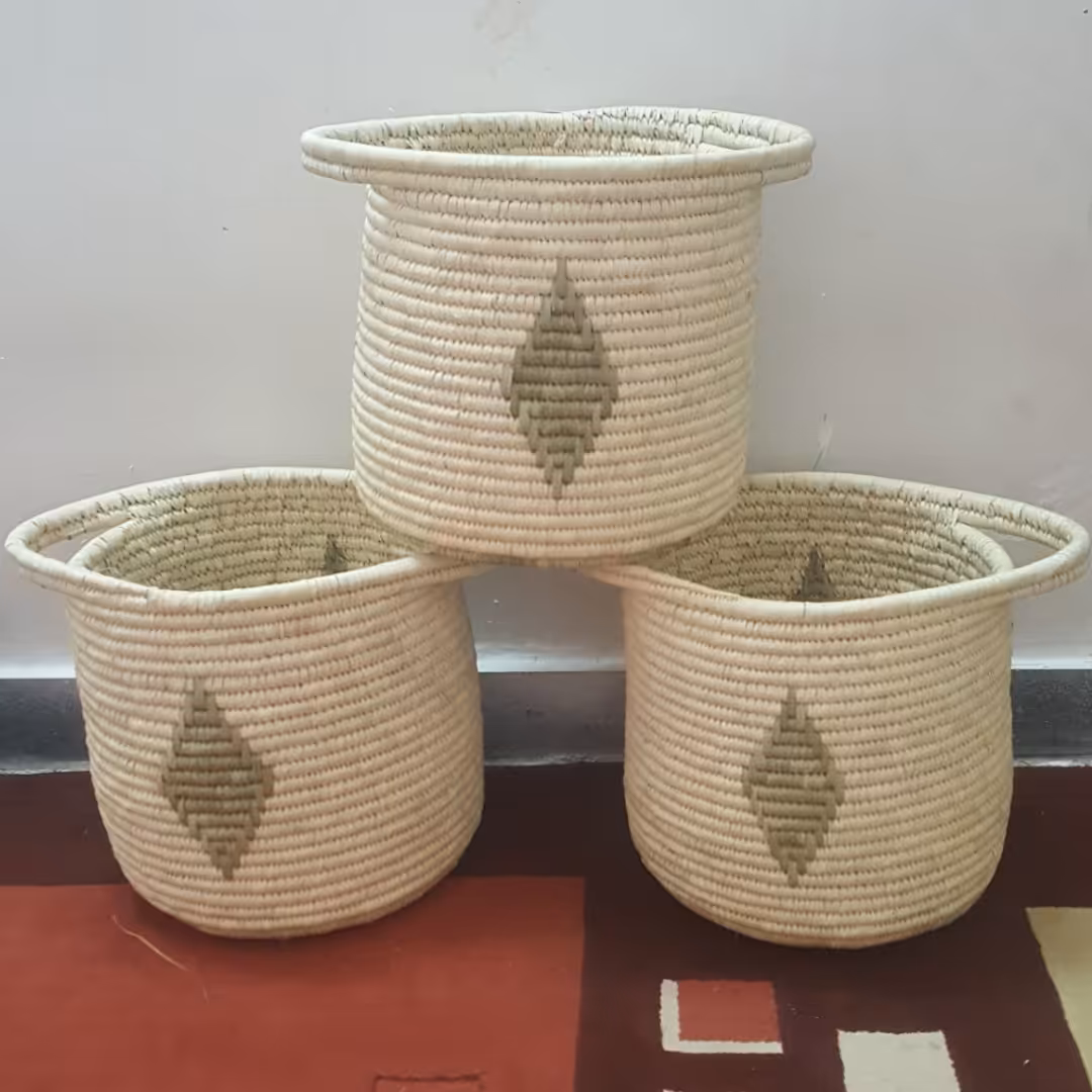 سبد حصیری دسته دار