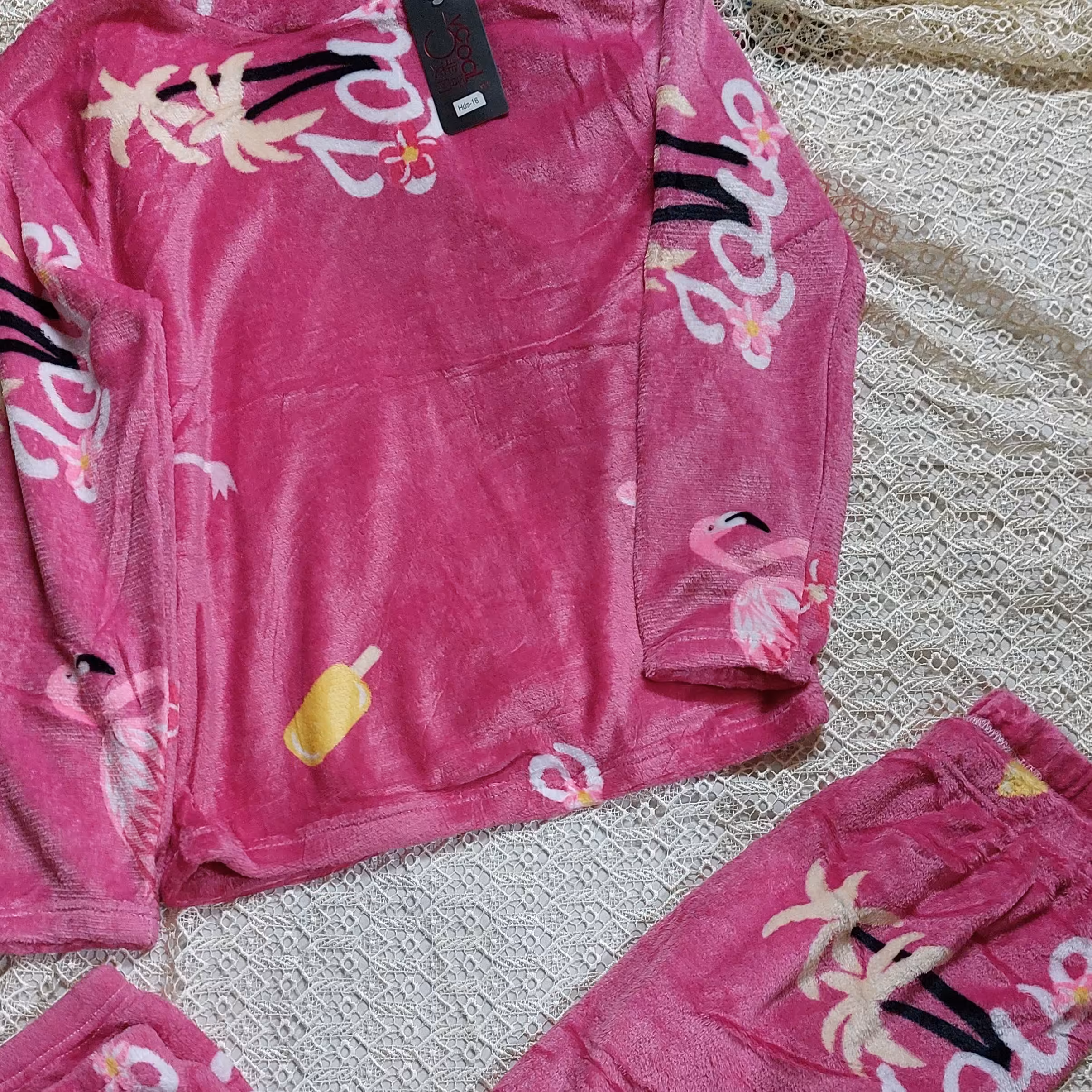 ست بلوز شلوار زنانه و دخترانه فری 