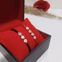 ست دستبند اسم سفارشی قرمز و مشکی ولنتاینی دخترانه و پسرانه