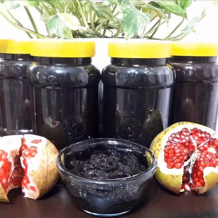 رب انار جنگلی محلی مازندران .رب انار ترش ، ملس ، شیرین