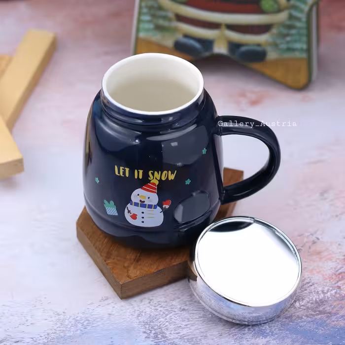 ماگ درب آیینه ای کریسمس ، جنس ماگ سرامیکی و وارداتی درب پیچی با قابلیت نگه داری  دما حدود 20 دقیقه 