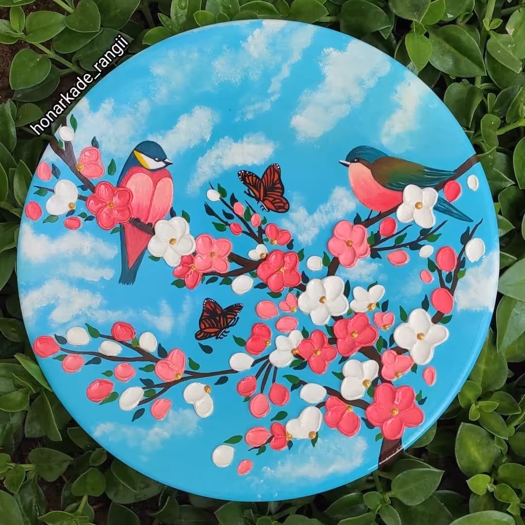 دیوارکوب گل برجسته و پرنده