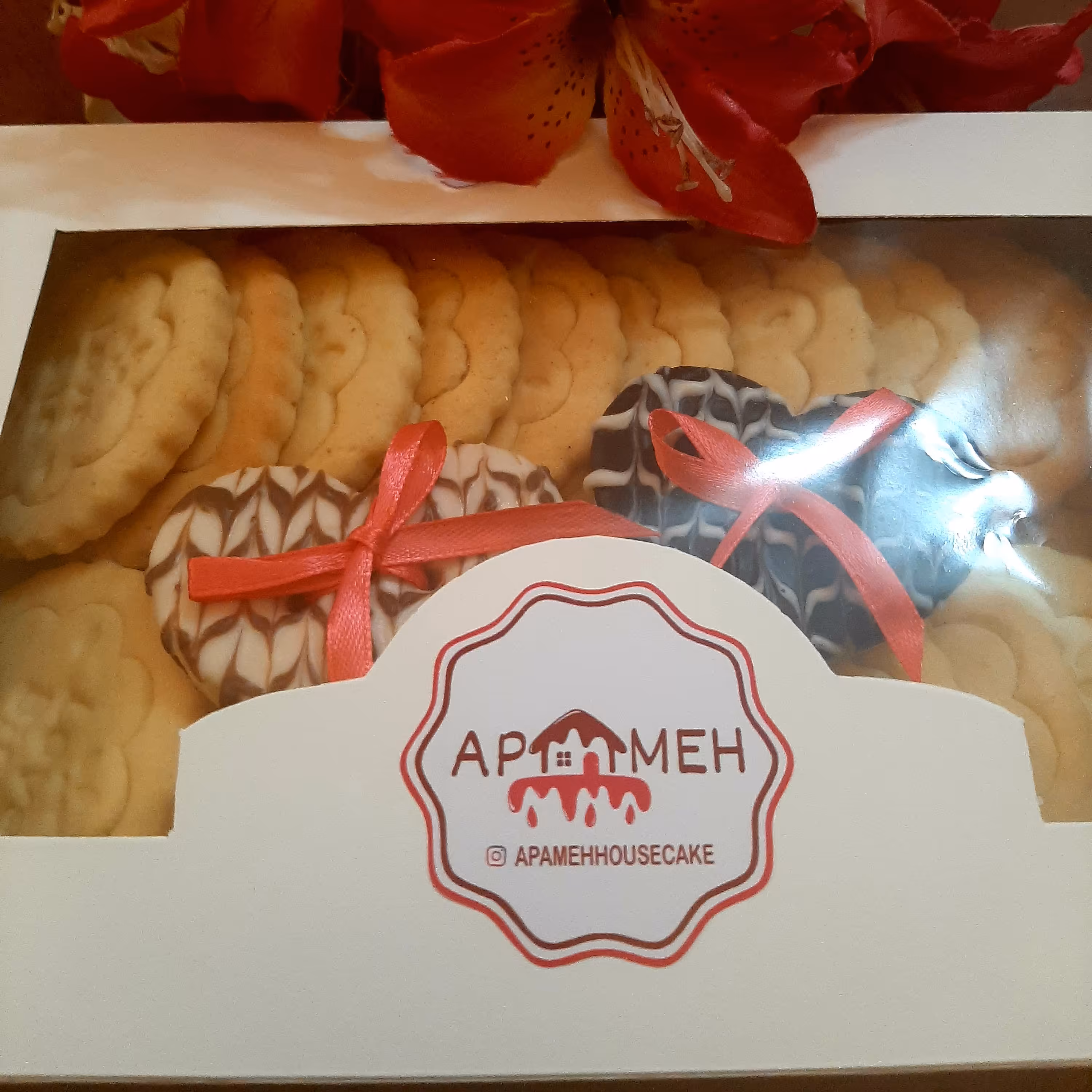 کوکی وانیلی و زنجبیلی بدون روکش شکلات 20 عددی