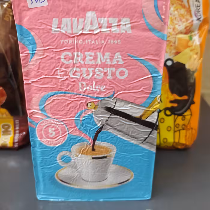 قهوه لاوازا کرما آگوستادولوسی 