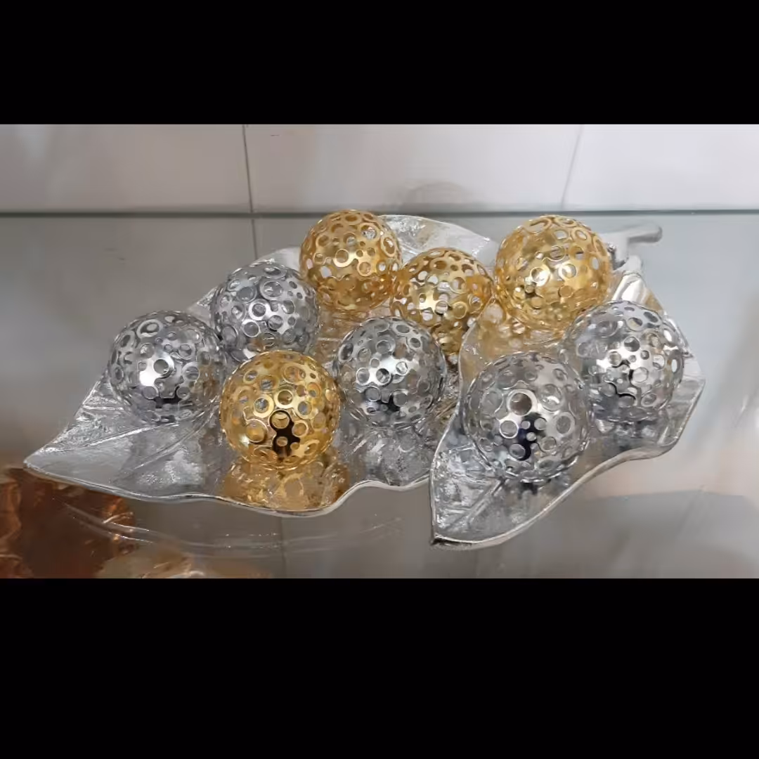 گوی های آلومینیوم دکوری براق آبکاری تمیز و بدون تغییر رنگ طلا و نقره