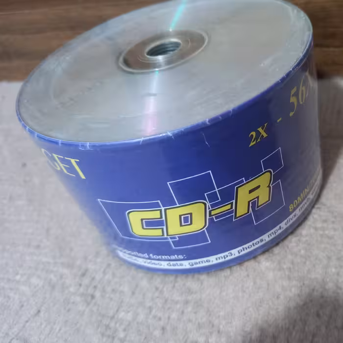 بسته 50 عددی سی دی خام