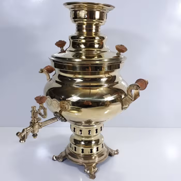 سماور زغالی 6 لیتر ساده تمام برنجی جهت تهیه چایی آتیشی