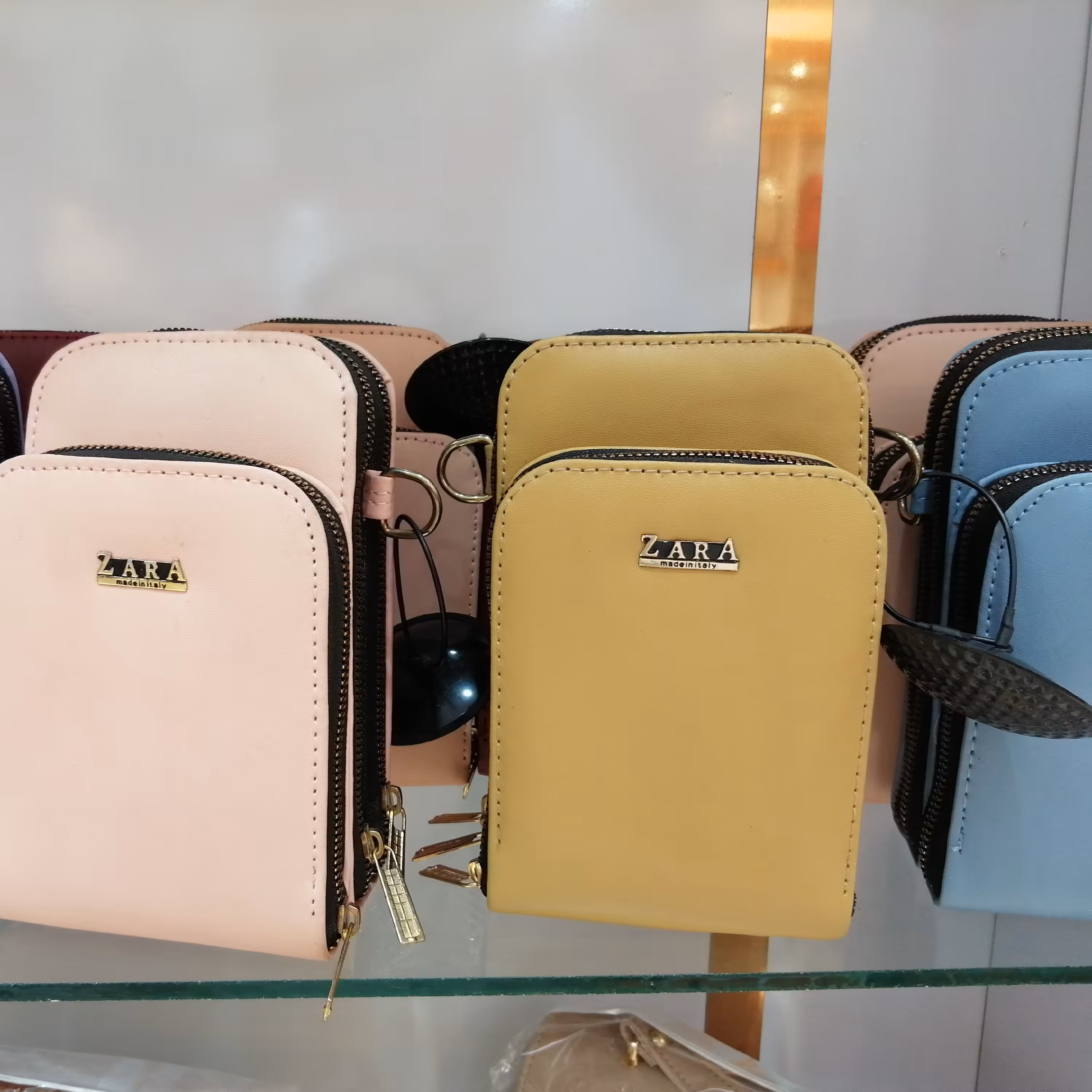 کیف دخترانه پاسپورتی دوشی تک به قیمت عمده 