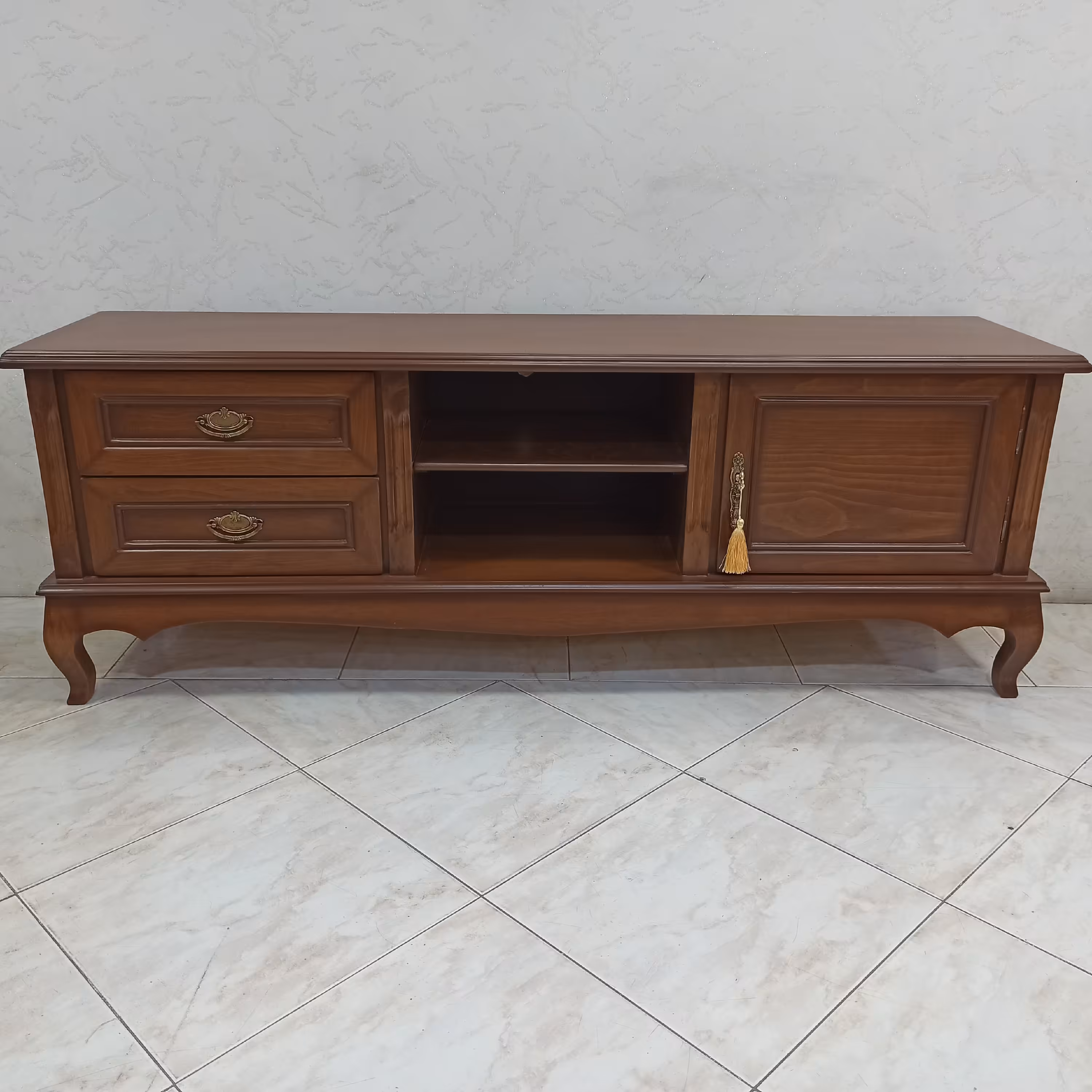 میزتلویزیون چوبی  مدل جامدار(پس کرایه)