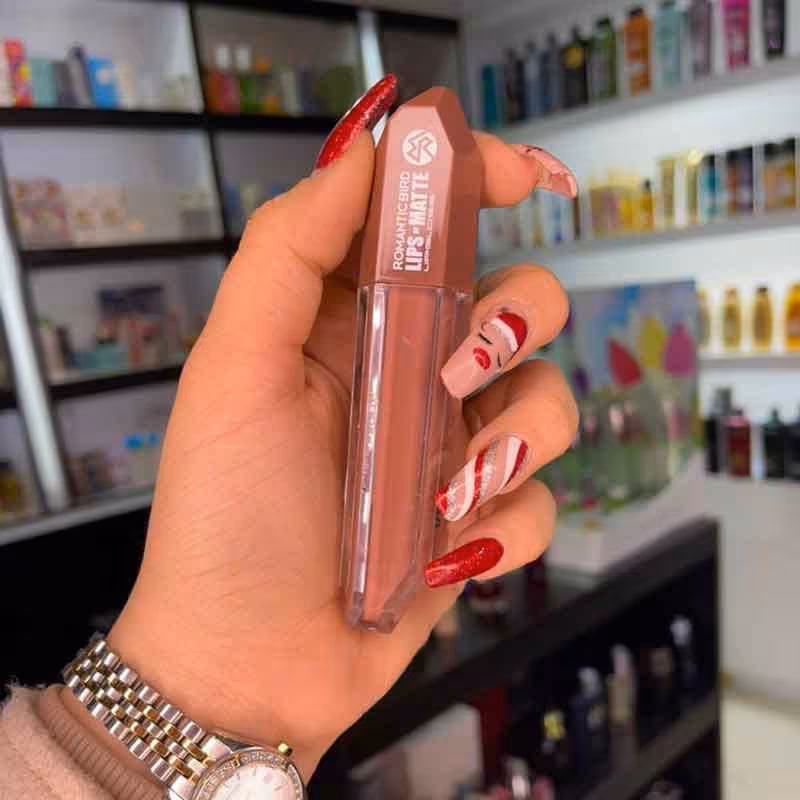 رژ مایع 24 ساعته برند رومانتیک مات مخملی مدل RB-210L